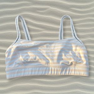 Size 2 lululemon sports bra